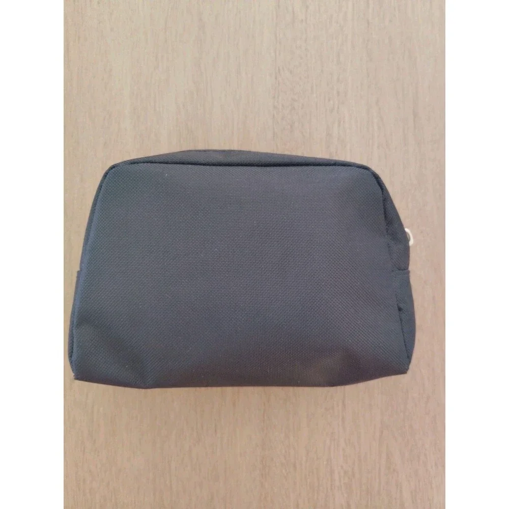 Tumi for Delta Small Zip Pouch Travel Case Cosmetic Bag Toiletry Bag Nwot